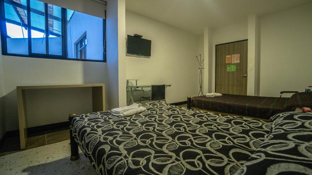 Wanderlust Hostel Армения Экстерьер фото